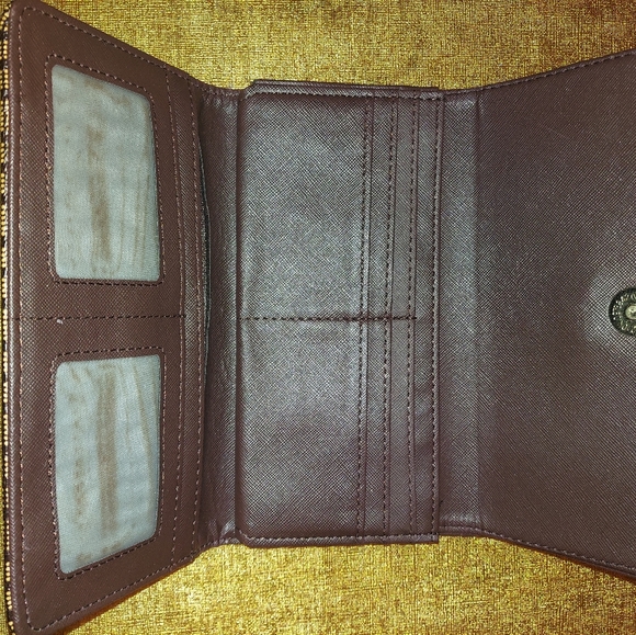 Wallet - Picture 4 of 7